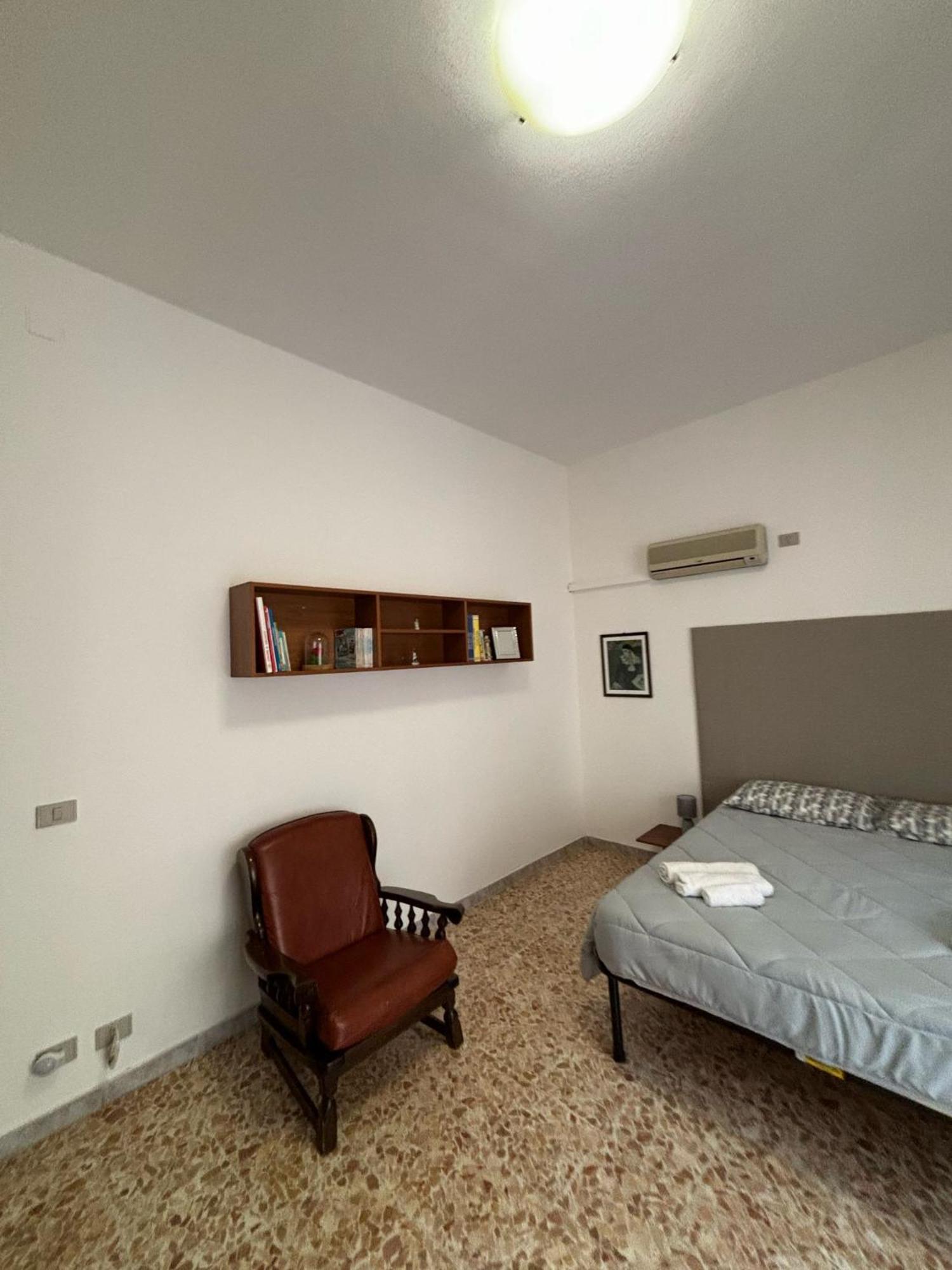 Pm 41 Via Ennio Porrino Guest House Alghero Zewnętrze zdjęcie