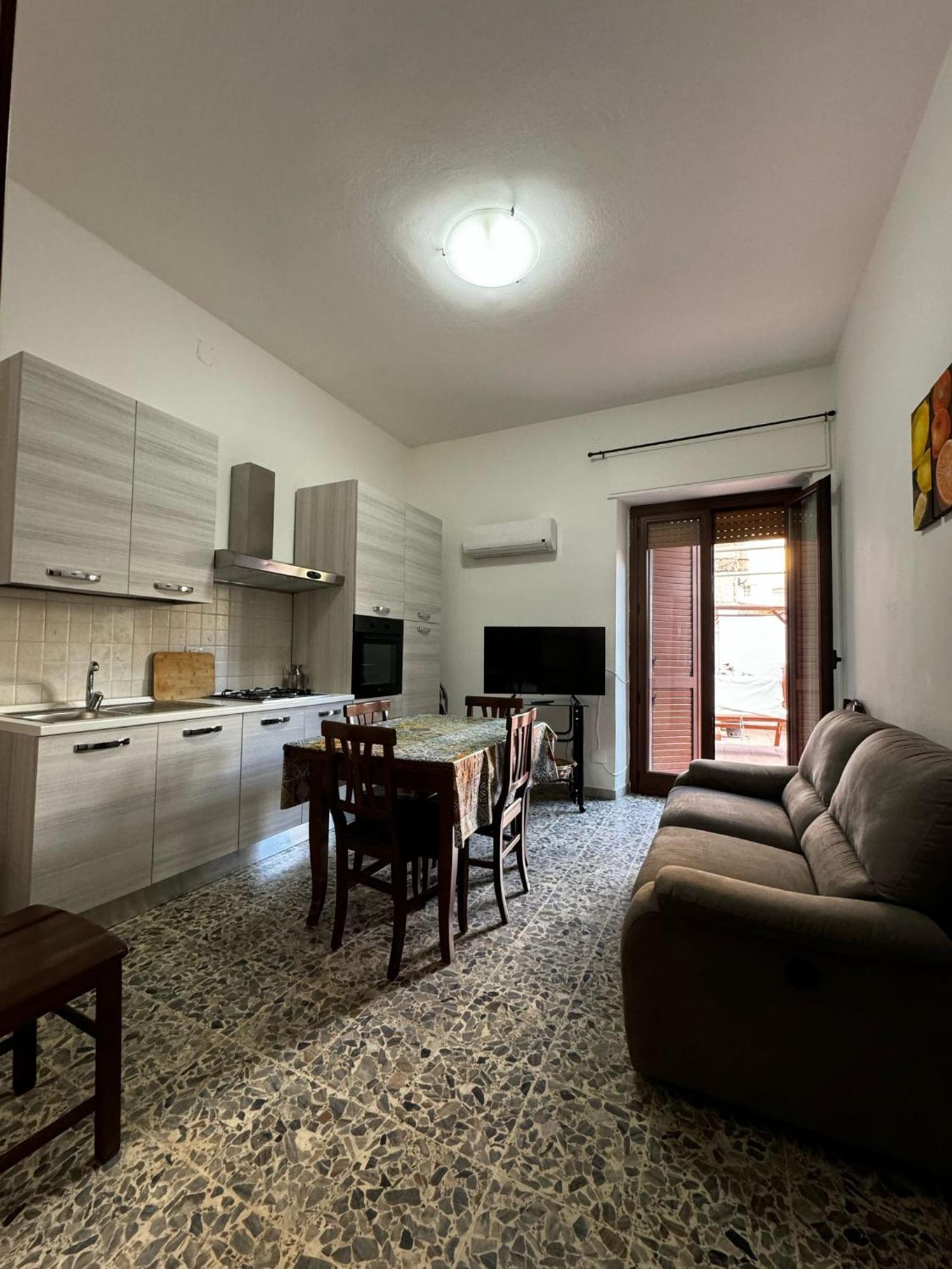 Pm 41 Via Ennio Porrino Guest House Alghero Zewnętrze zdjęcie