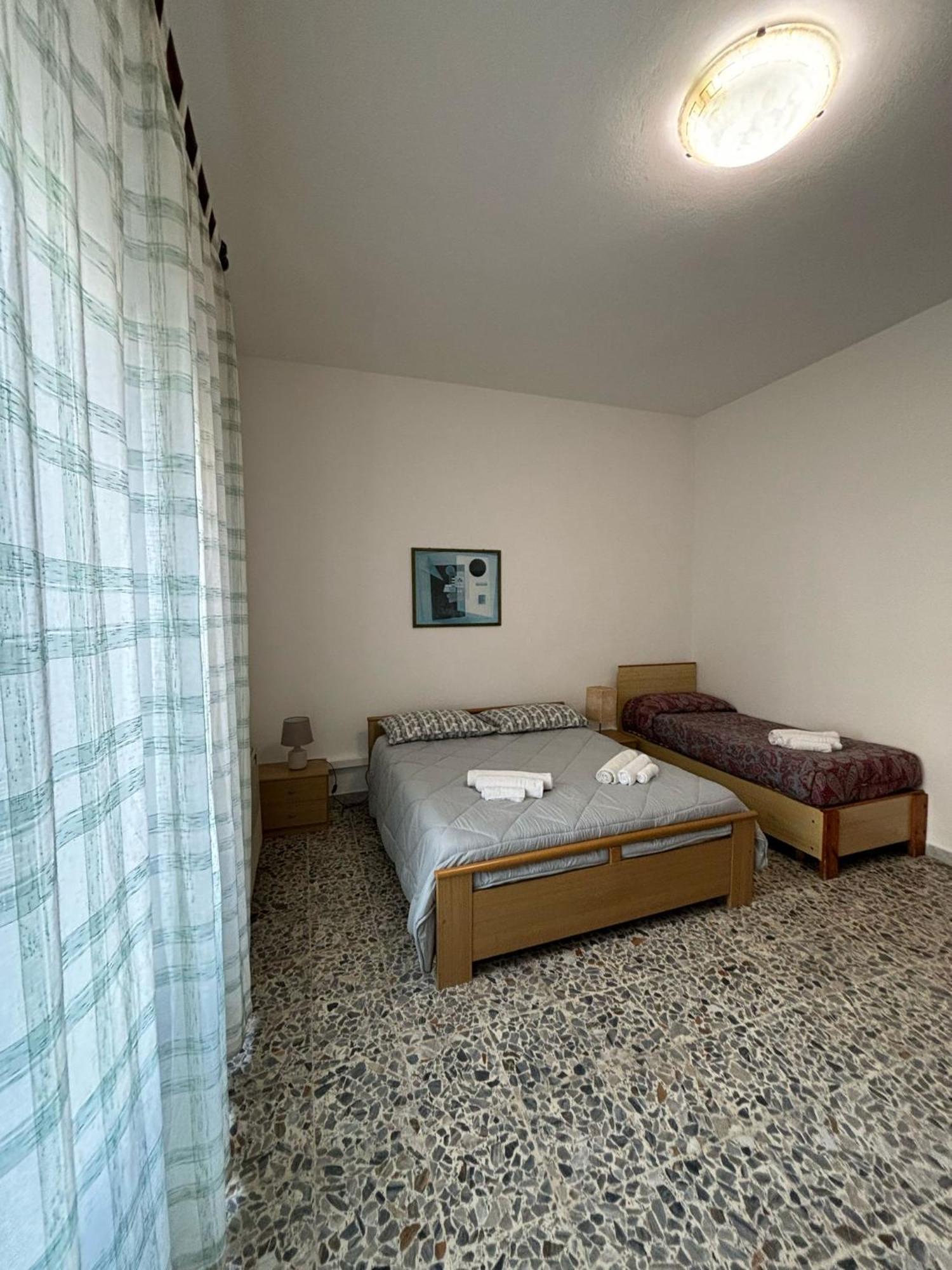 Pm 41 Via Ennio Porrino Guest House Alghero Zewnętrze zdjęcie